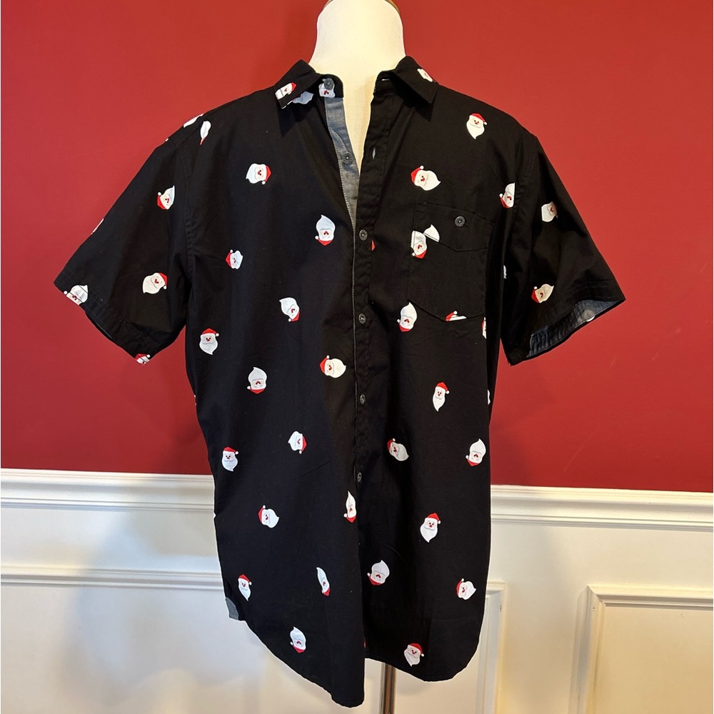 Santa shirt, men’s XL.